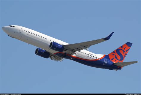 N839SY Sun Country Airlines Boeing 737 8JP WL Photo By Ronald