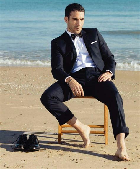 Pin By Make It So On Sense8 Mens Fashion Mens Suits Fashion