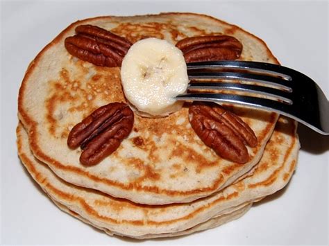 Banana Nut Pancakes | Cooking Mamas