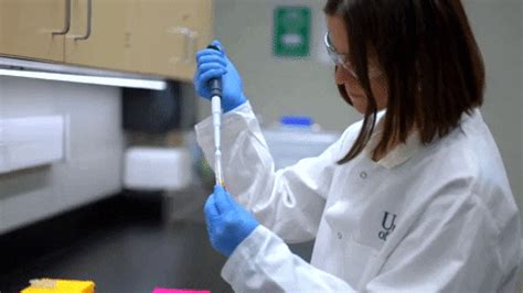 Lab Technician GIFs Get The Best On GIPHY