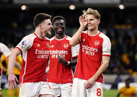 Arsenal Retoma El Liderato De La Liga Premier Con La Victoria 2 0 Ante Wolverhampton