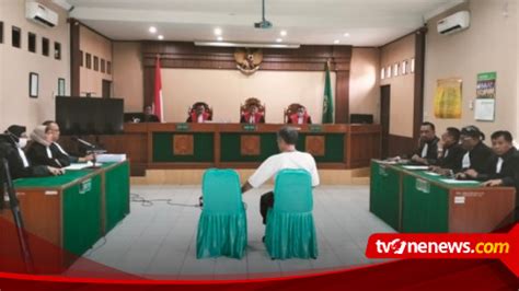 Bambang Tri Dan Gus Nur Dituntut 10 Tahun Penjara Gus Nur Kita