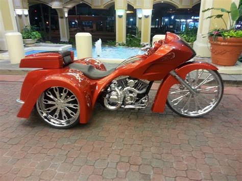 Back Yard Baggers Trike Bagger At Daytona Bike Week