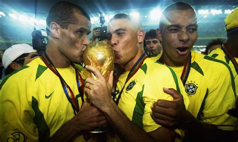 Brazilian Football Legend Rivaldo Warns Tourists To Stay Away From Rio ...