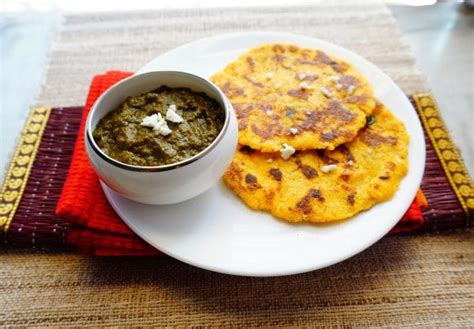 सरसों का साग और मक्के की रोटी पंजाबी जायक़ा Sarson Ka Saag Or Makki Ki Roti Punjabi Zayka