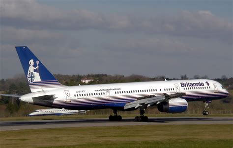 Filebritannia B757 200 G Byay Arp Wikipedia