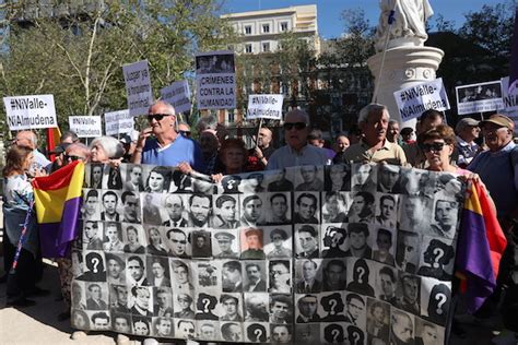 Víctimas Del Franquismo Piden A Madrid Más Medidas Tras La Exhumación De Franco Mundua Naiz