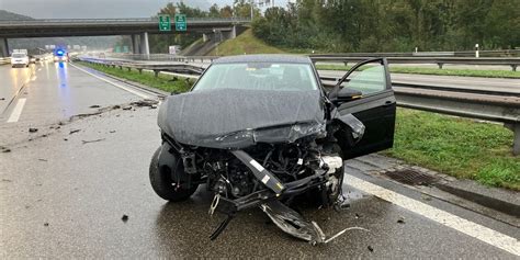 A Unfall Nach Sekundenschlaf Benken