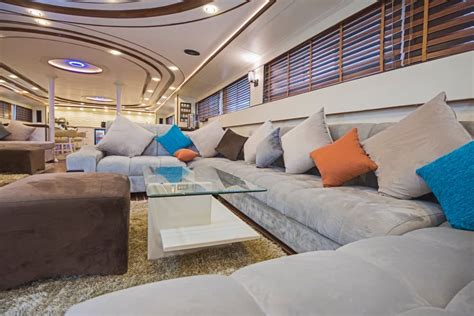 The Best Yacht Interior Design Ideas for 2019 – Today’s Top Trends! - Newmil Marine