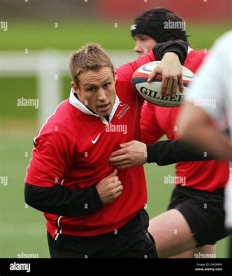 Newcastle Falcons Jonny Wilkinson Hi Res Stock Photography And Images