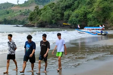 Terkenal Angker Dan Tempat Penemuan Mayat Kini Didatangi Ribuan Orang