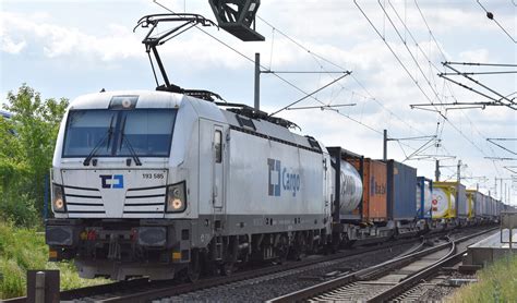 ČD Cargo a s Prag CZ mit der Alpha Trains Vectron 193 585 NVR