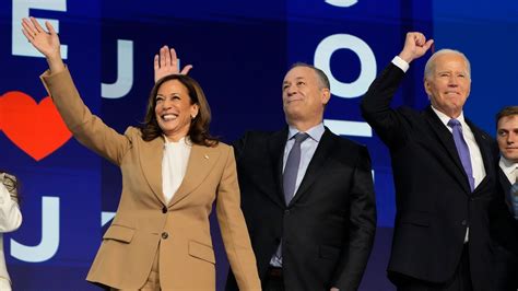 Dnc Attendees Tell Abc News What They Hope To Hear From Kamala Harris