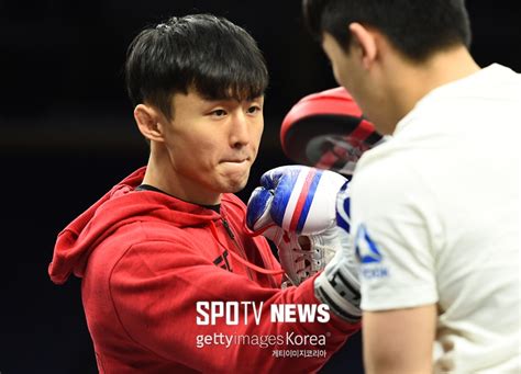 Ufc 현장 영상 최두호 공개 훈련2018년 첫 메인이벤트 기뻐