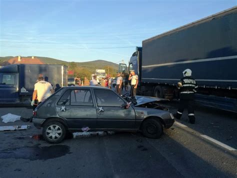 Accident între un tir şi o maşină pe DN1 la Borod AlesdOnline