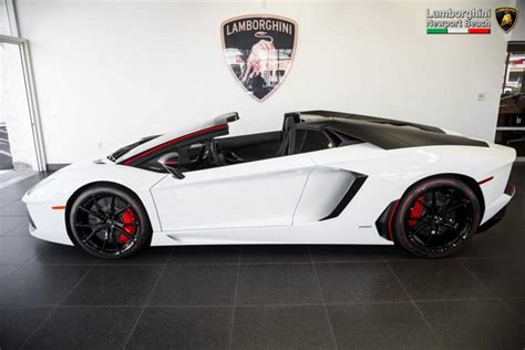 You Have To See This Stunning Lamborghini Aventador Roadster