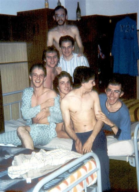 Photo de classe TI de 1979 Lycée Professionnel Des Métiers Du Bâtiment