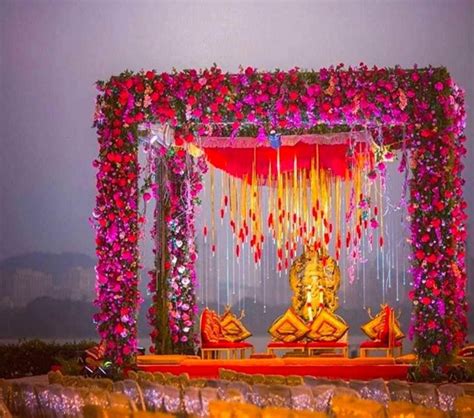 Trending Customized Wedding Mandap Decoration Ideas