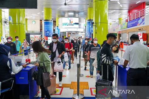 Stasiun Gambir Dan Pasar Senen Buka Layanan Vaksinasi Antara News