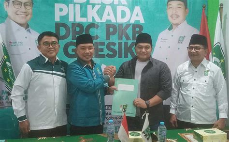 Usung Visi Gresik Mentas Syahrul Resmi Daftar Bacabup Gresik