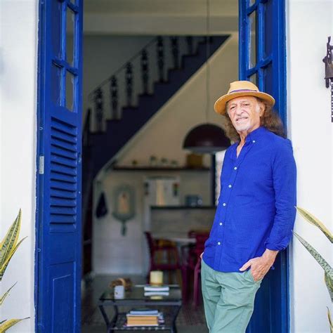 Alceu Valença aluga seu sobrado histórico em Olinda veja fotos