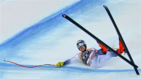 Aleksander Aamodt Kilde airlifted from course after hard crash - ESPN