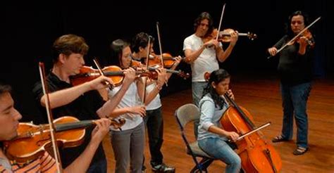 El Centro De Arte Con Su Propia Orquesta De Cámara Teatro Centro De Arte