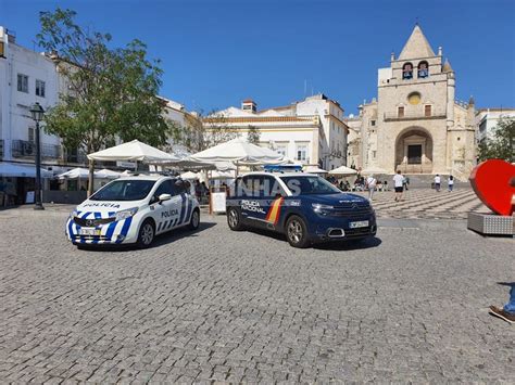 Elvas Psp E Polic A Nacional De M Os Dadas No Dia Da Hispanidad