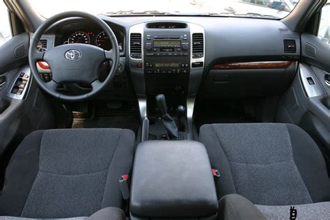Авто статьи, обзоры: Toyota Prado