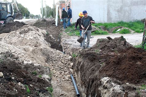 Avanzan Las Obras De Cloacas Y Agua En El Barrio Terminal Ecos