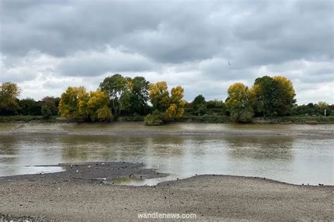 Thames Path Hammersmith To Putney With Map