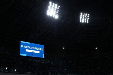 Gesto Di De Laurentiis Verso I Tifosi La Rivelazione Fa Il Giro Dei