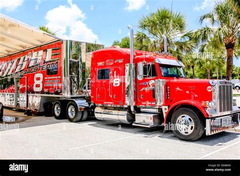 Gmc 18 Wheeler Big Red