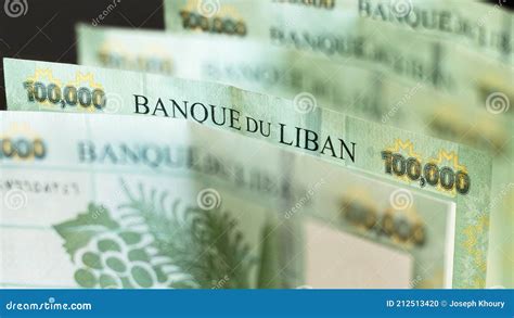 100 000 Lebanese Pounds Bills In A Row With Selective Focus One Bill