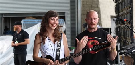 BRIAN AND NIKKI ON PREMIER GUITAR’S RIG RUNDOWN – Silversun Pickups