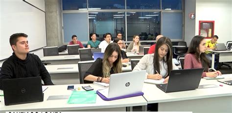 Hay Programas De Becas Para Estudiar Gratis En La Universidad Y Así