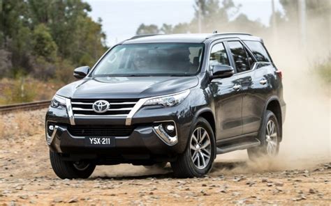 2018 Toyota Fortuner Gxl Four Door Wagon Specifications Carexpert