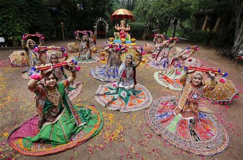 Pm Modi Greets People On Navratri Shares Garba Penned By Him The