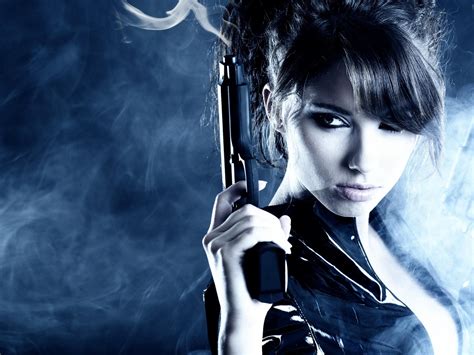 Dynamic Hd Wallpaper Women Girls Guns