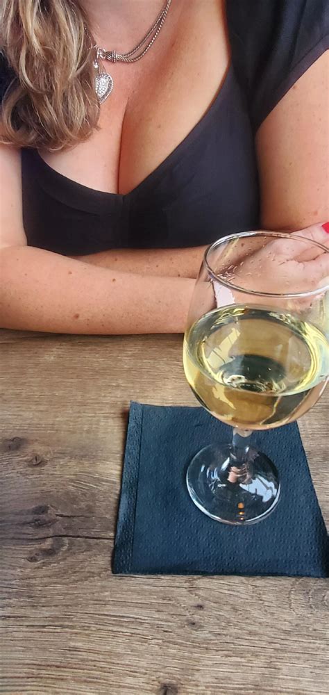 Nothing Like Some Wine And Boobs For Thirsty Thursday Nudes BoobsAndBooze NUDE PICS ORG