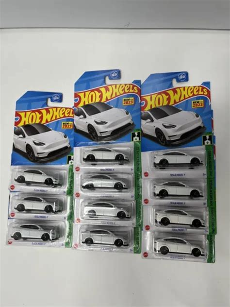 LOT 3 2023 Hot Wheels TESLA MODEL Y White HW Green Speed 37 250 Case