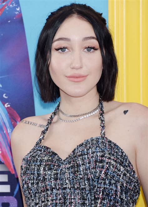 Noah Cyrus At 2018 Teen Choice Awards In Beverly Hills 08122018