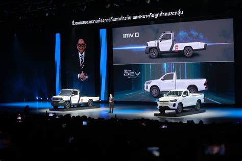 Totalcar Toyota Hilux Revo BEV concept Galéria