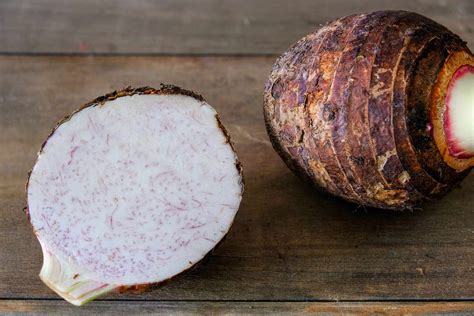 20 Facts About Taro Benefits