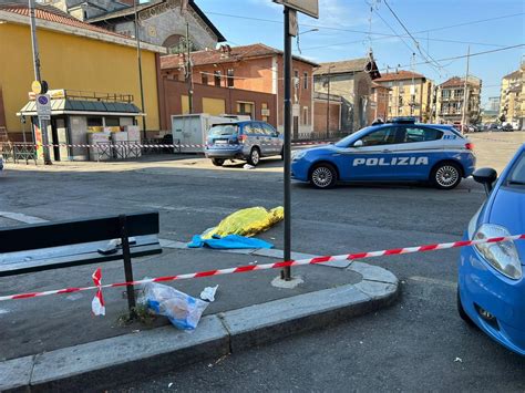 Omicidio A Torino Lite Per Le Sigarette Massacrato Di Botte In Strada