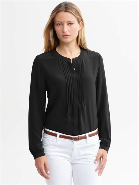 Banana Republic Silk Pintuck Blouse In Black Lyst