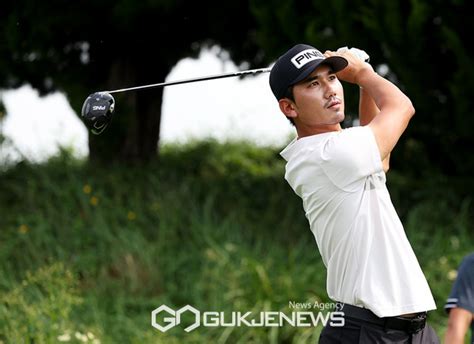 아시안게임 메달 리스트 오승택 Kpga 스릭슨투어 18회 대회서 프로 데뷔 첫 승