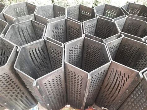 Stainless Steel 6n70 Rice Mill Screen 6N70 Rice Mill Jali Polished At