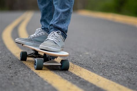 Top 10 Best Skateboard Wrist Guards Review — July 2023