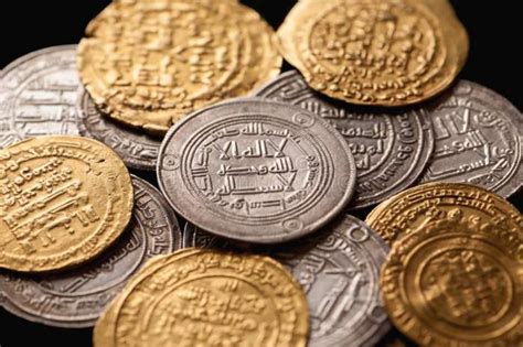 The Muslim Empire How Islamic Coins Came To Existence About Islam